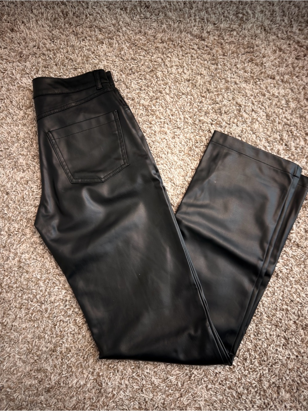 Zara Black Faux Leather Women’s pants